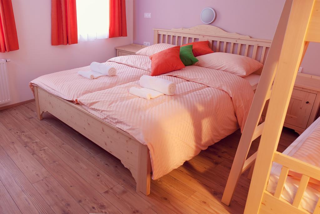 Guesthouse Macesen Spodnja Sorica Szoba fotó